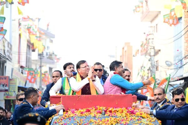 मुख्यमंत्री ने हरिद्वार में विकास कार्यों को गति देने के लिए भाजपा को प्रचंड बहुमत से विजयी बनाने की अपील की