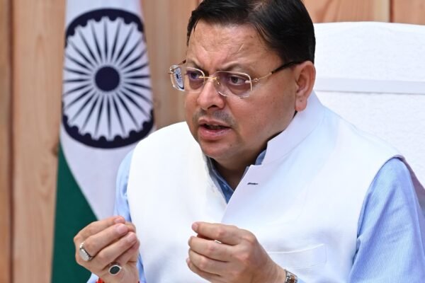 इन 11 वर्षों में मोदी जी के मजबूत नेतृत्व में जहां कश्मीर से अनुच्छेद 370 की समाप्ति, अयोध्या में भव्य श्रीराम मंदिर का निर्माण, ट्रिपल तलाक जैसी कुप्रथा का अंत, नागरिकता संशोधन कानून और वफ़्क़ संशोधन अधिनियम जैसे कई ऐतिहासिक निर्णय लिए गए : धामी